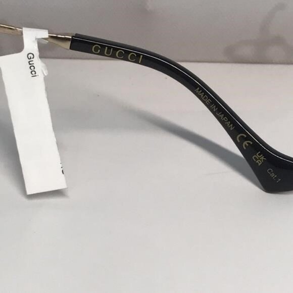 New Authentic GG1096S 003 Sunglasses by Gucci™ Shield, Material: Metal, Rimless. - Picture 11 of 11